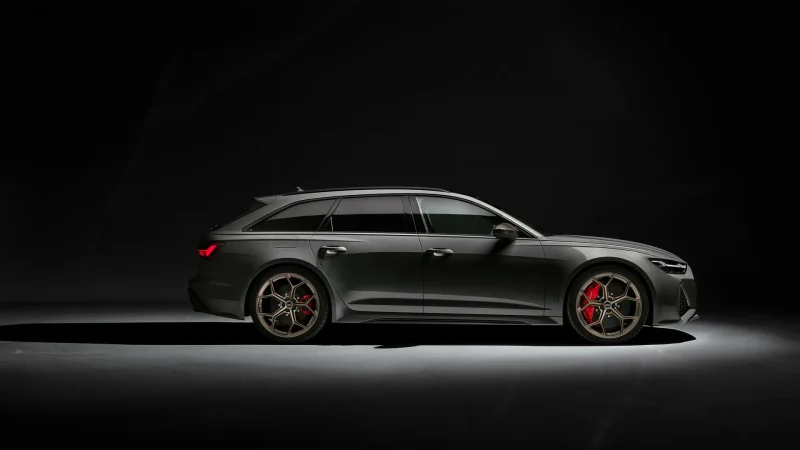 Audi RS 6 Avant performance (2023) 21