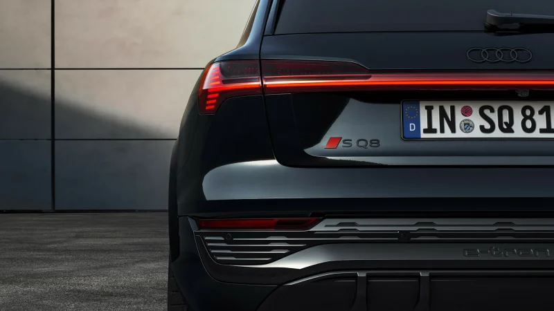 Audi SQ8 e tron quattro (2023) 10