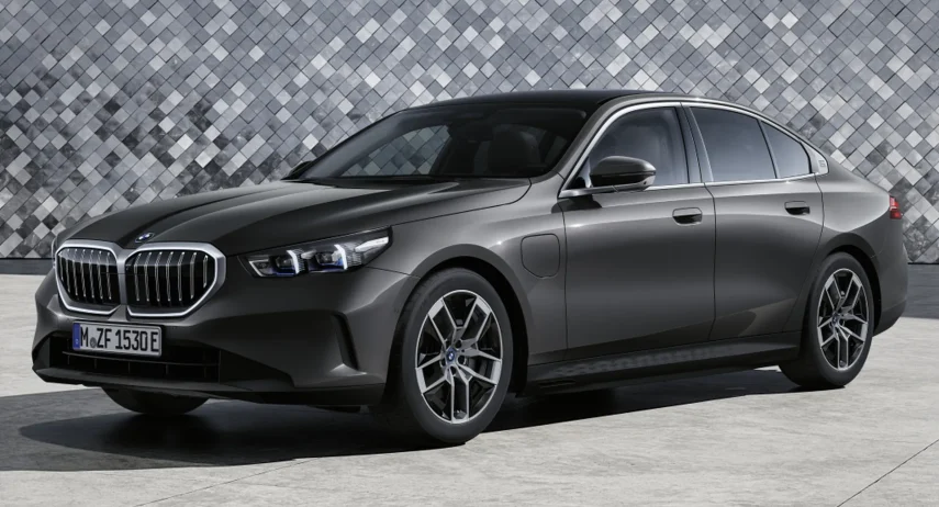 BMW Serie 5 (G60) (2023) 03