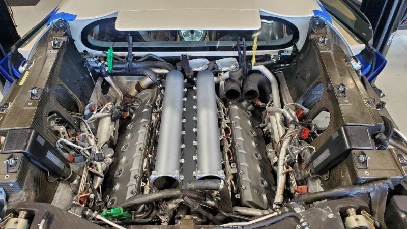 Bujías y bobinas encendido Bugatti Veyron 02