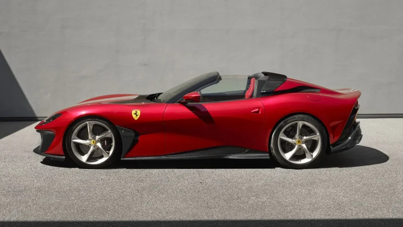 Ferrari SP51 02