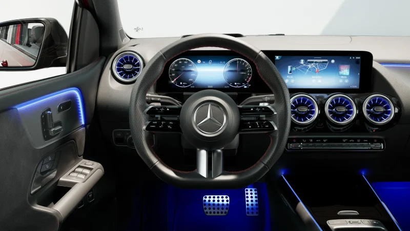 Mercedes Benz Clase B (2023) 02