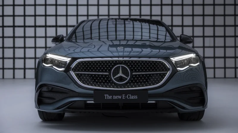 Mercedes Benz Clase E (2023) 44