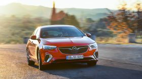 Opel Insignia GSi Grand Sport