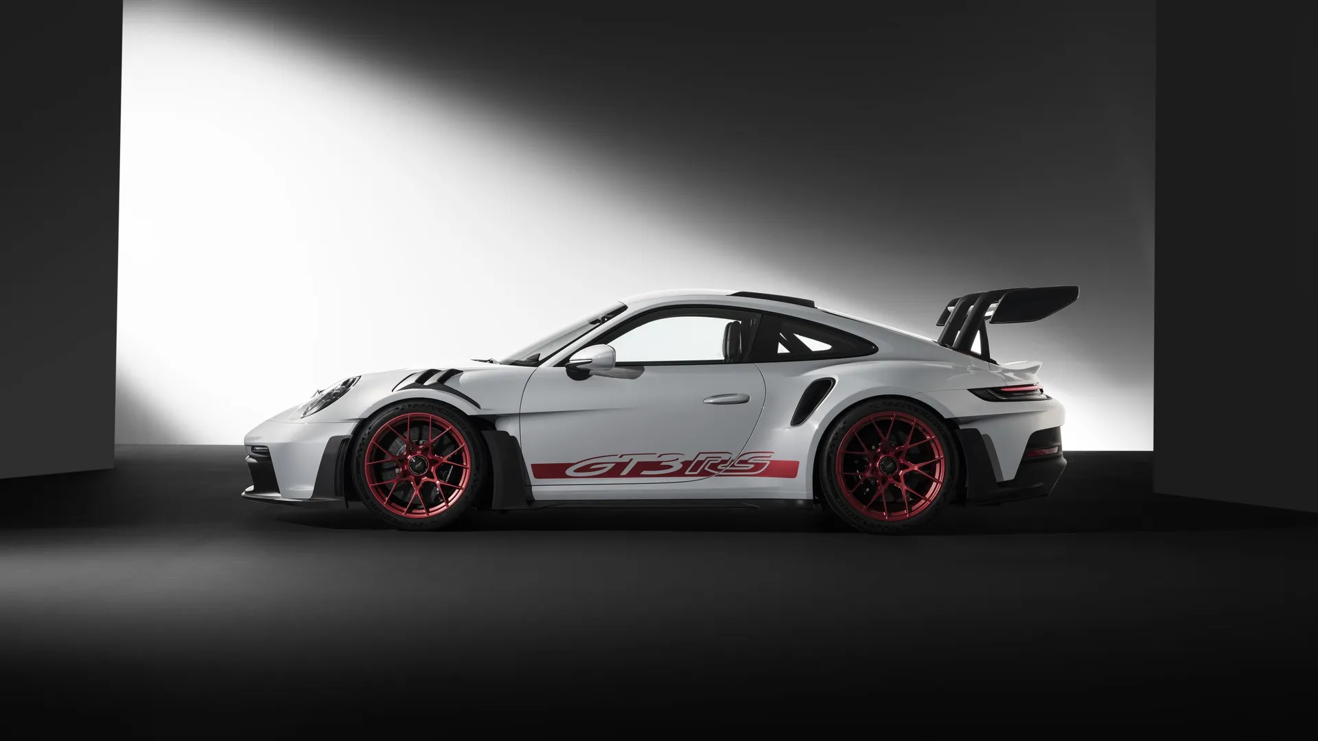 Porsche 911 GT3 RS 2023 25