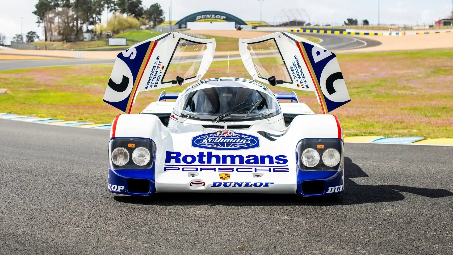 Sale a la venta el chasis 004 del Porsche 962