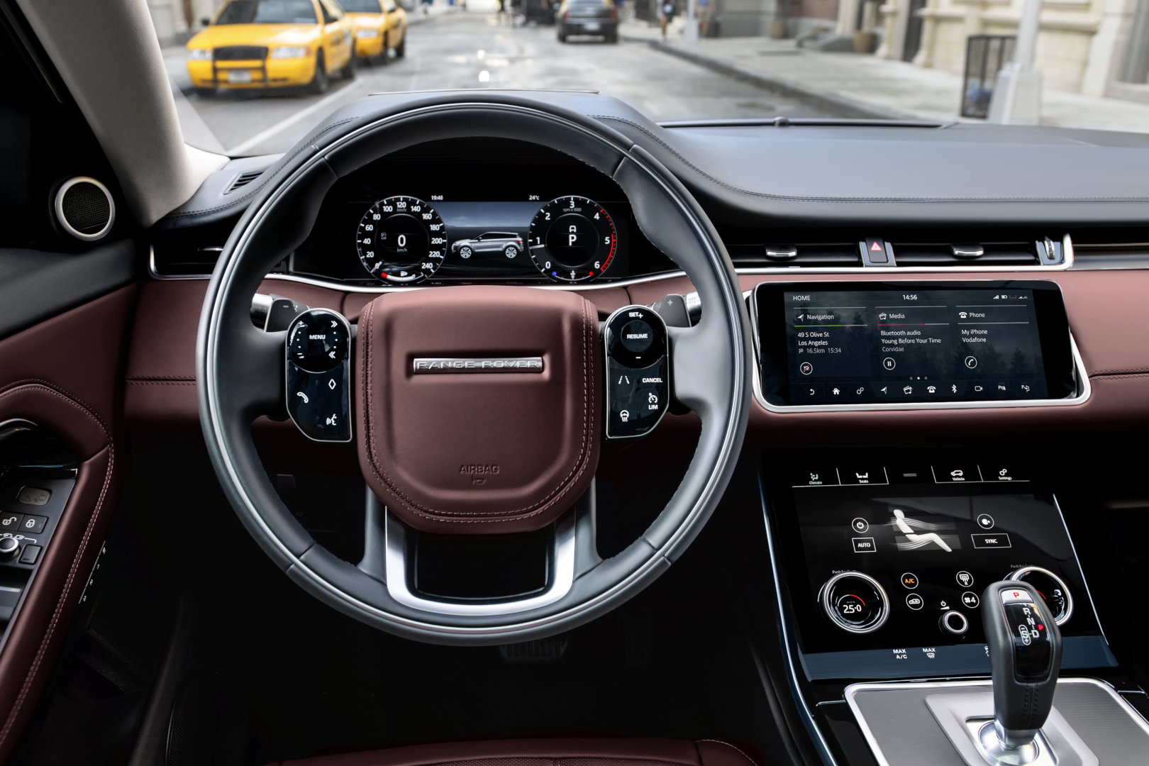 Range Rover Evoque 2019 Interior 19