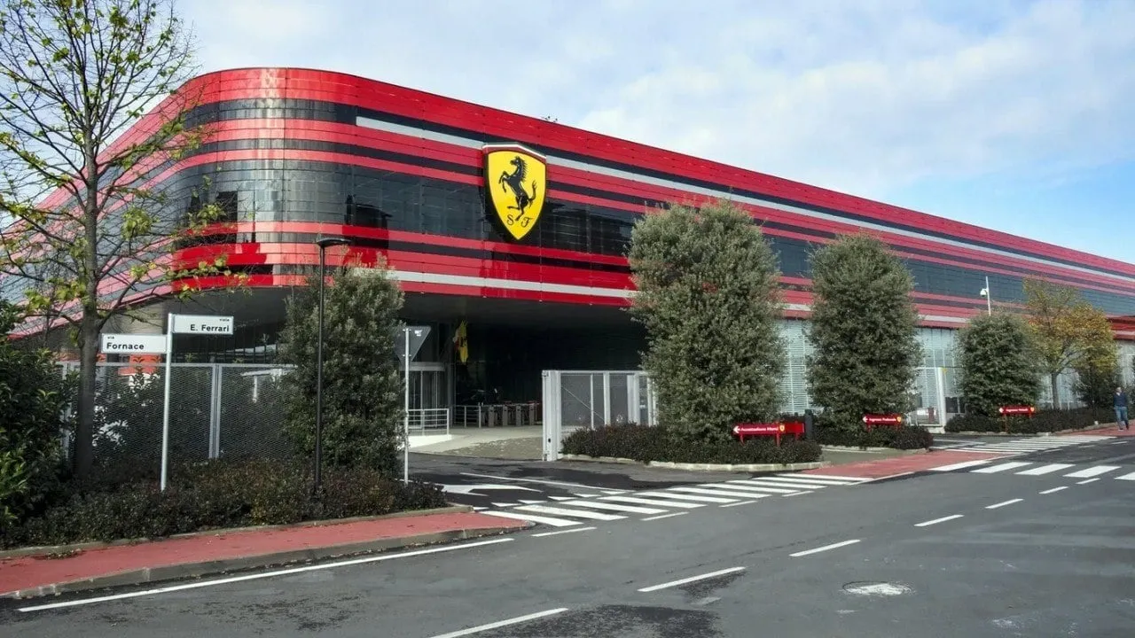 Ferrari quiere que sus automóviles eléctricos suenen