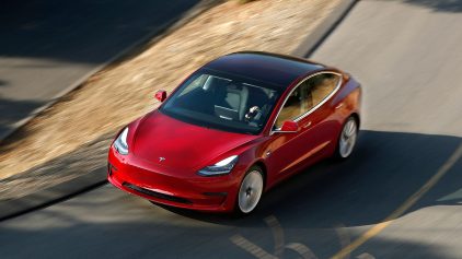 Musk Promises &apos;corrective Action&apos; After Tesla Model 3 Pre Order Complains