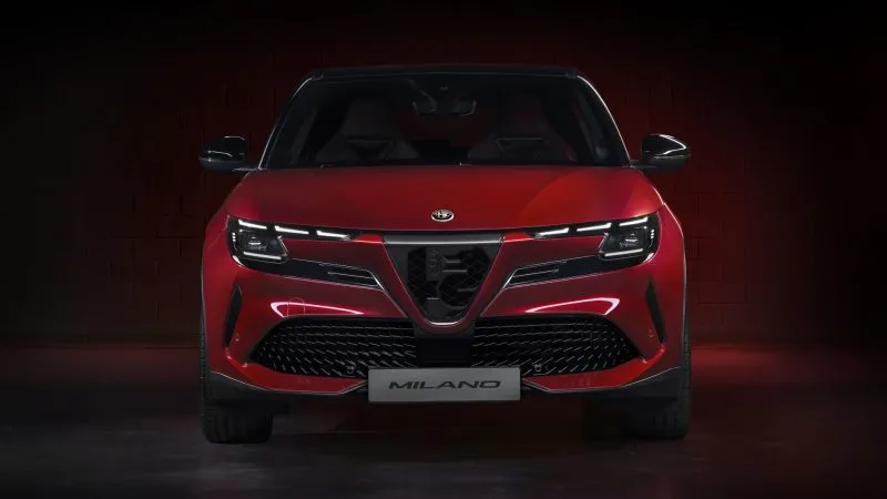 Alfa Romeo Milano Electtrica (5)