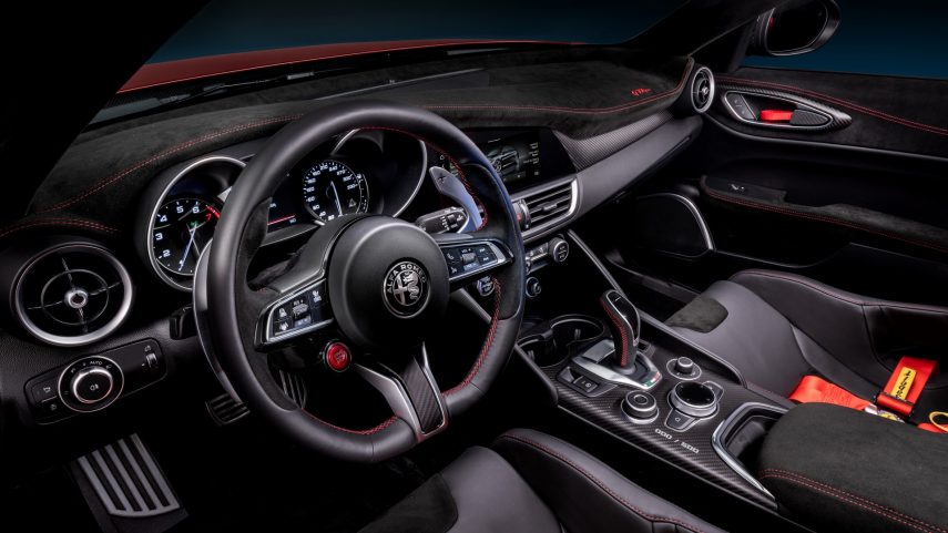 alfa romeo giulia gtam (8)