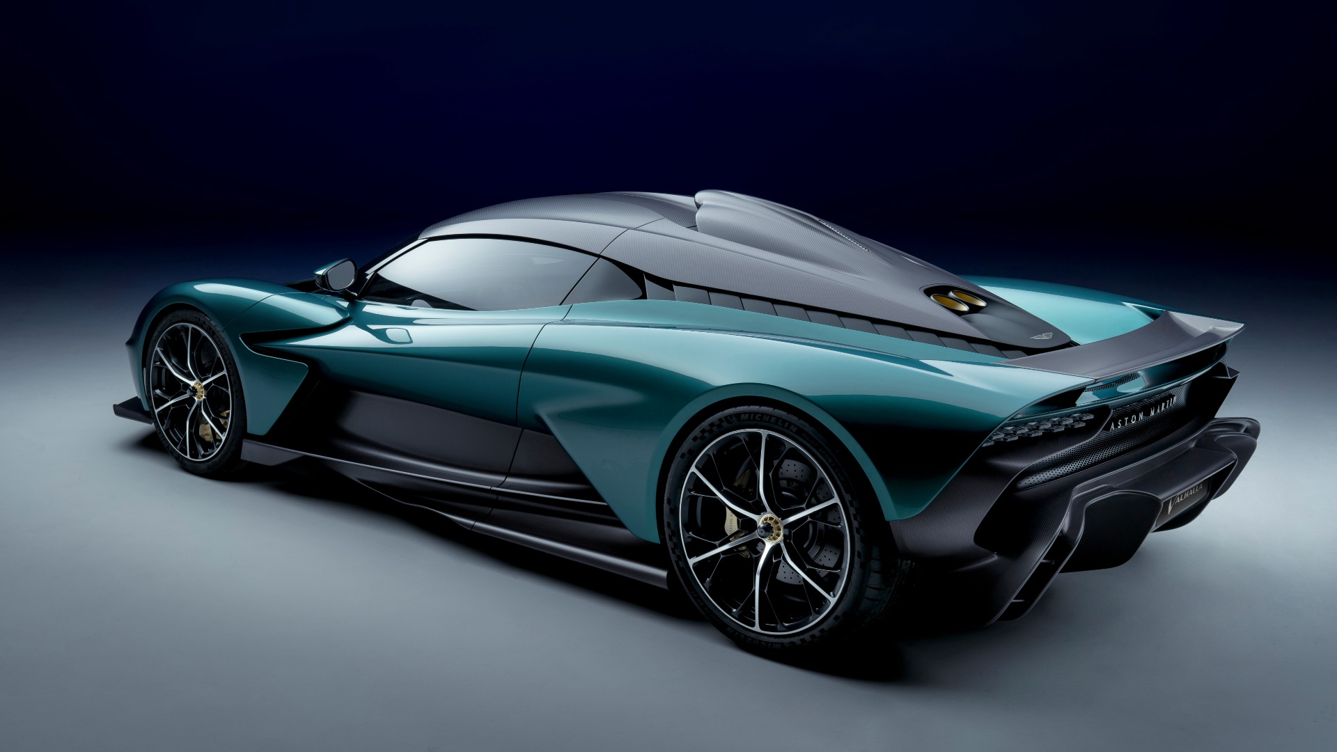 Aston Martin Valhalla (3)