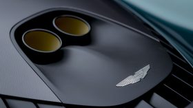 Aston Martin Valhalla (8)