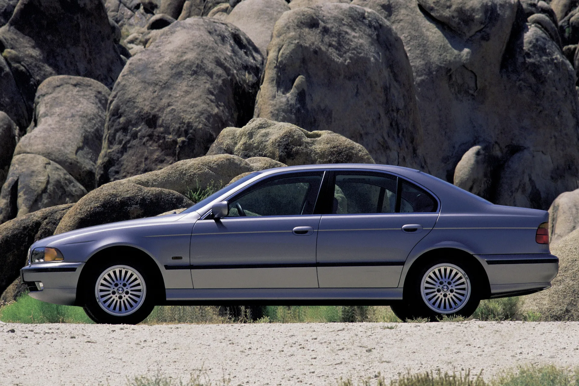 BMW 520i E39 (2)