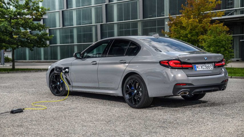 bmw 545 e xdrive (12)
