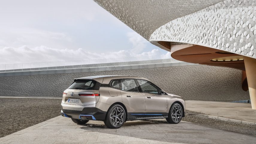 bmw ix (3)
