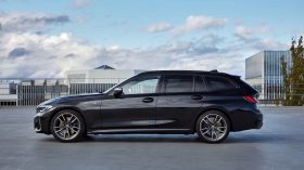BMW M340i xDrive Touring 2019 23
