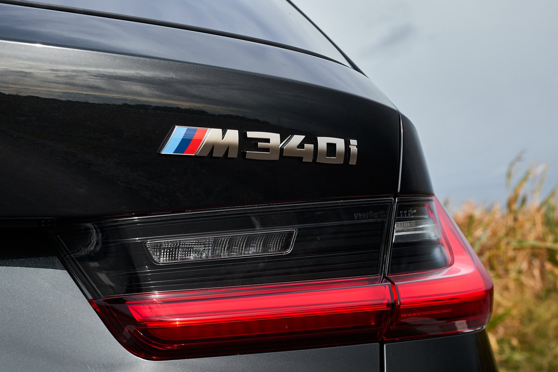 BMW M340i xDrive Touring 2019 27