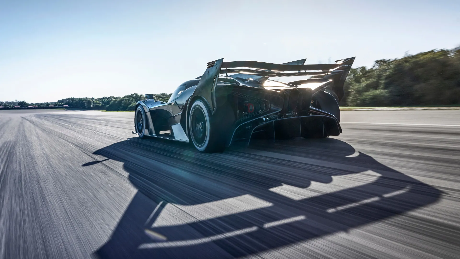El Bugatti Bolide está listo para pasar a producción, pero no será tan rápido en recta como se prometió en un principio
