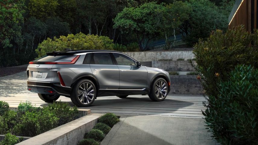cadillac lyriq (2)