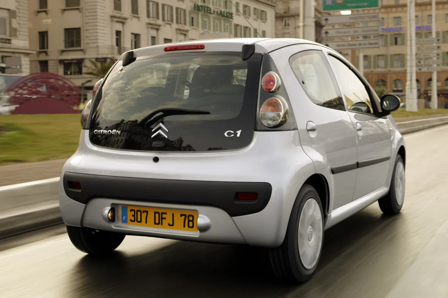 Citroën C1 1 4 HDi (2)
