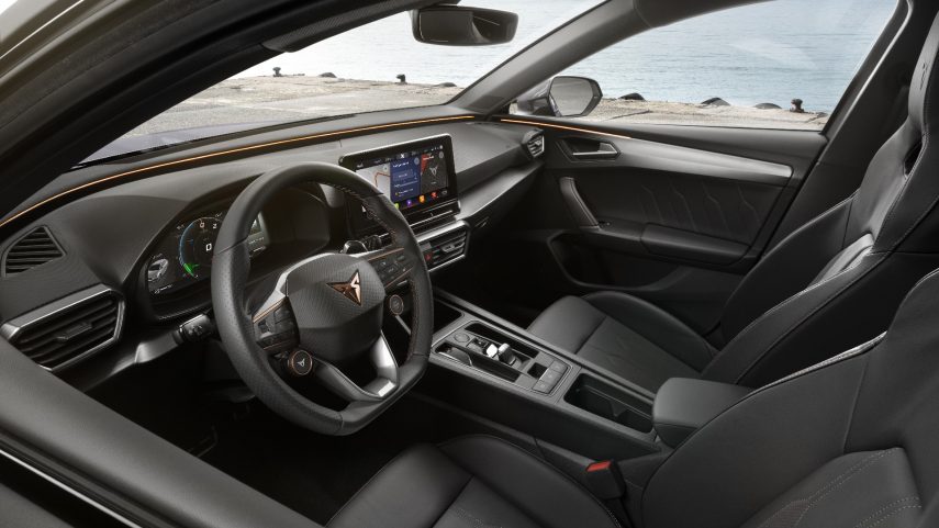 cupra leon e hybrid (24)