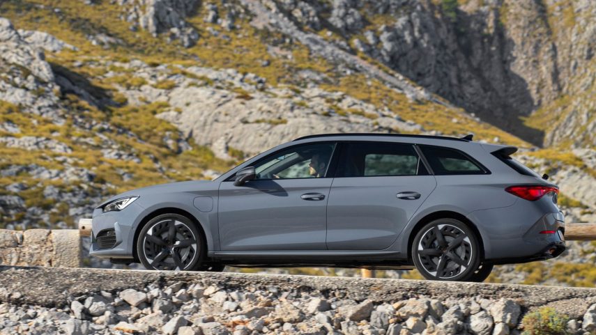 cupra leon e hybrid (38)