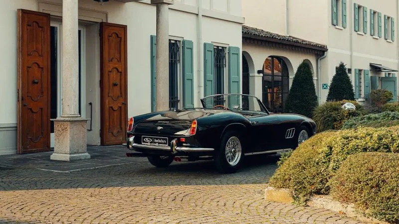 Ferrari 250 GT California Spider (4)