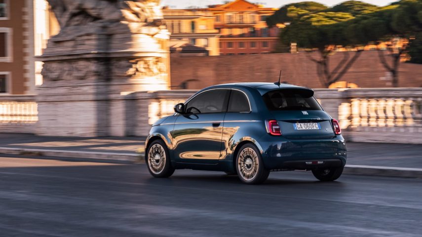 fiat 500e la prima berlina (4)