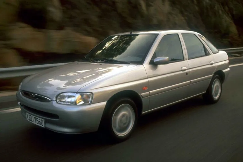 Ford Escort 1 8 TD (1)
