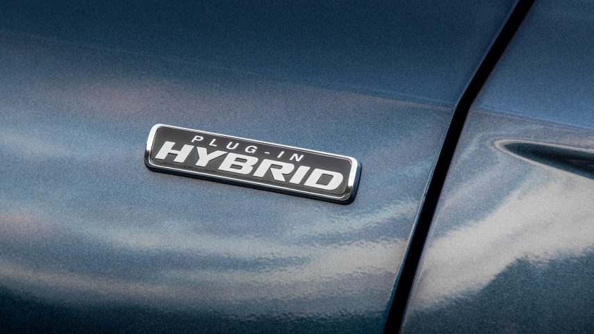Kuga ST Line X Plug In Hybrid (14)