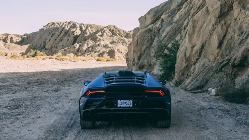 Lamborghini Huracán Sterrato California 30