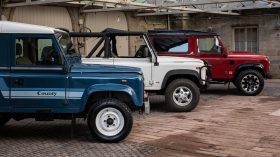 land rover defender v8 (16)