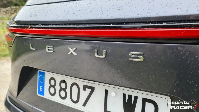 lexus nx 350h 2022 (6)