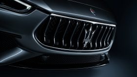 Maserati Ghibli Hybrid 12