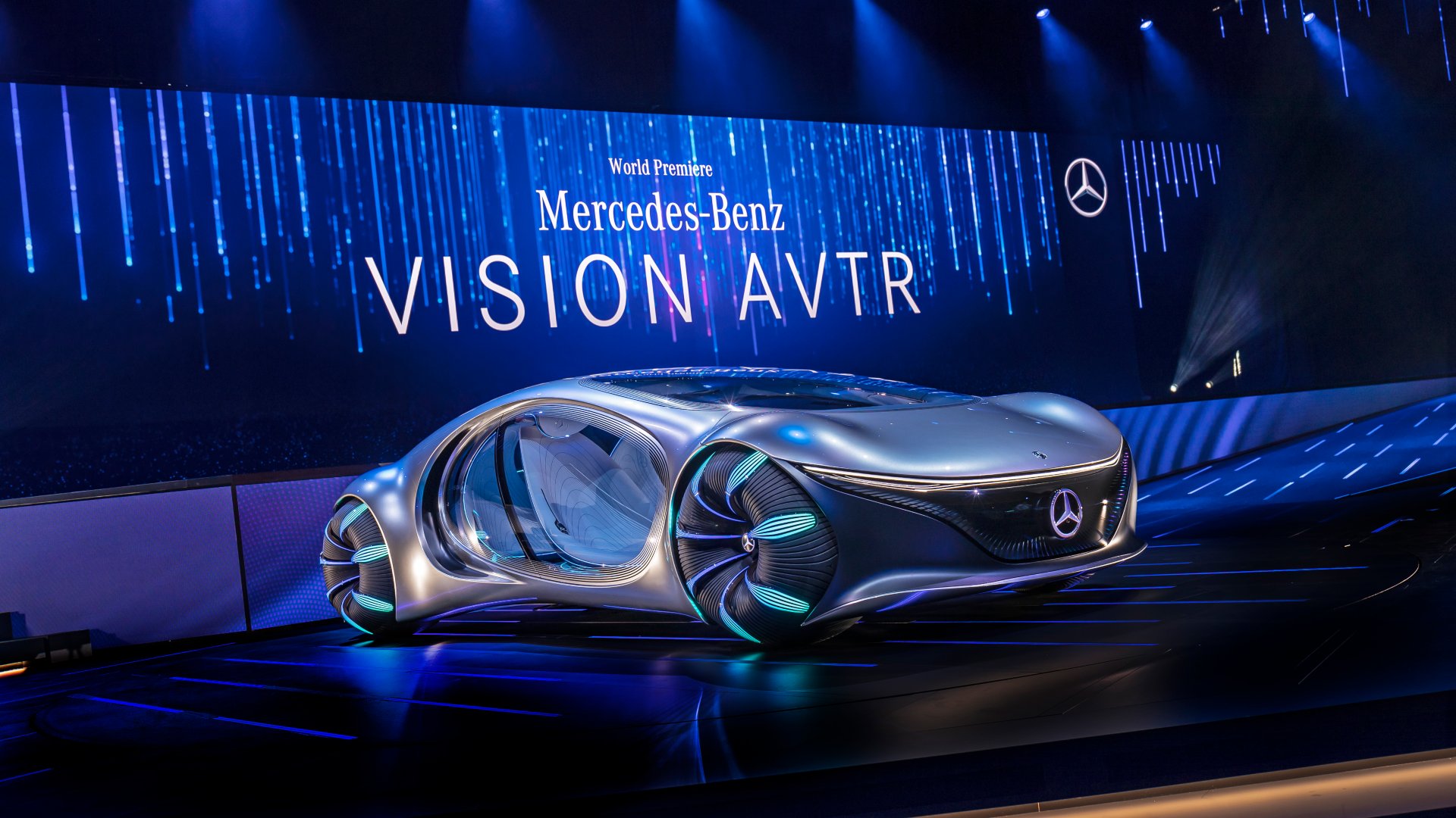 Mercedes Vision AVTR, conectando al hombre con la máquina y la naturaleza