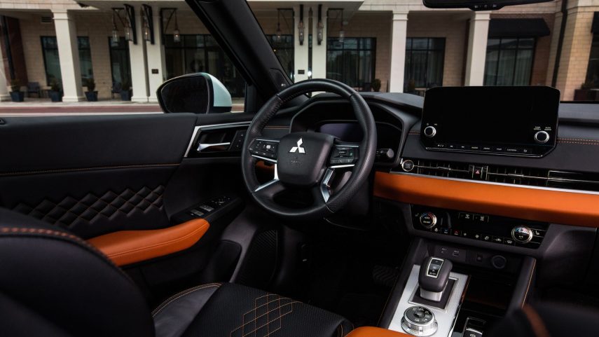 mitsubishi outlander 2021 (13)