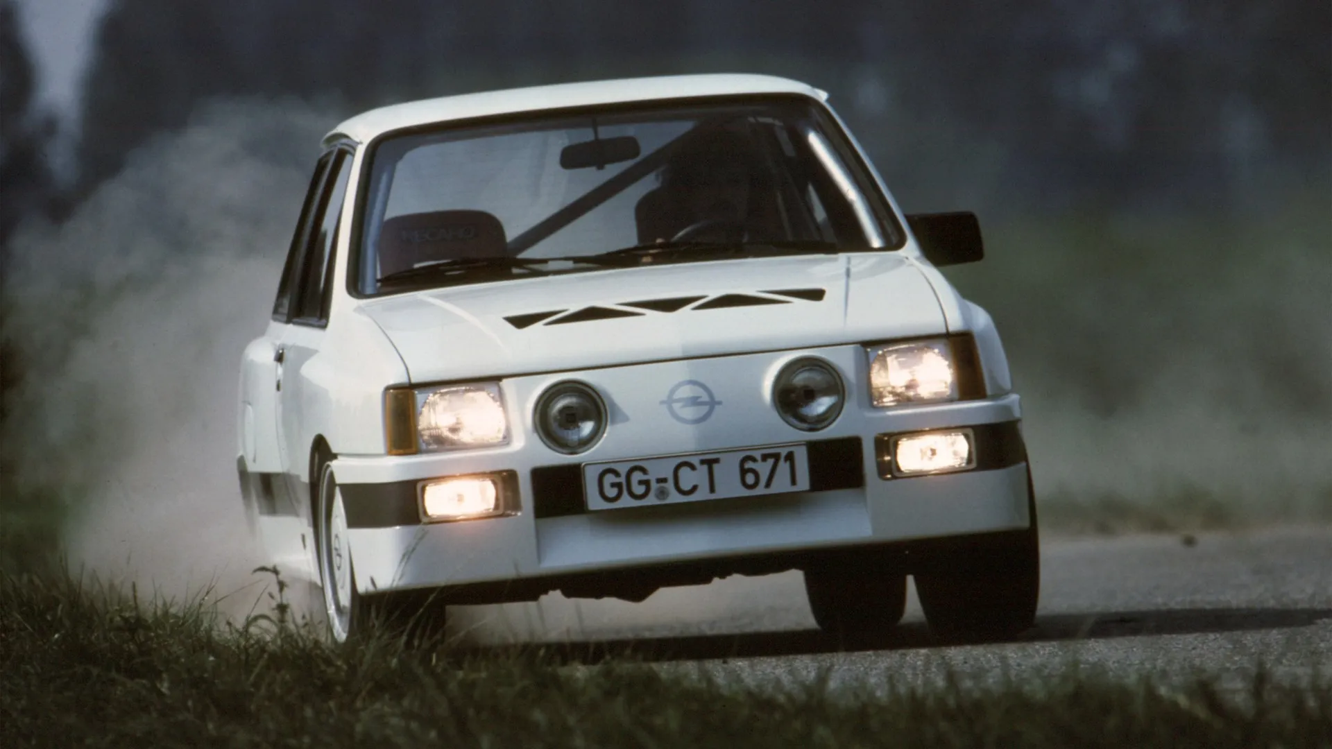 Coche del día: Opel Corsa Sprint Gr.B Prototype