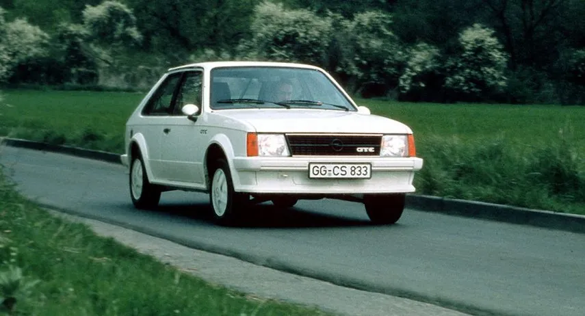 Opel Kadett GTE (1)