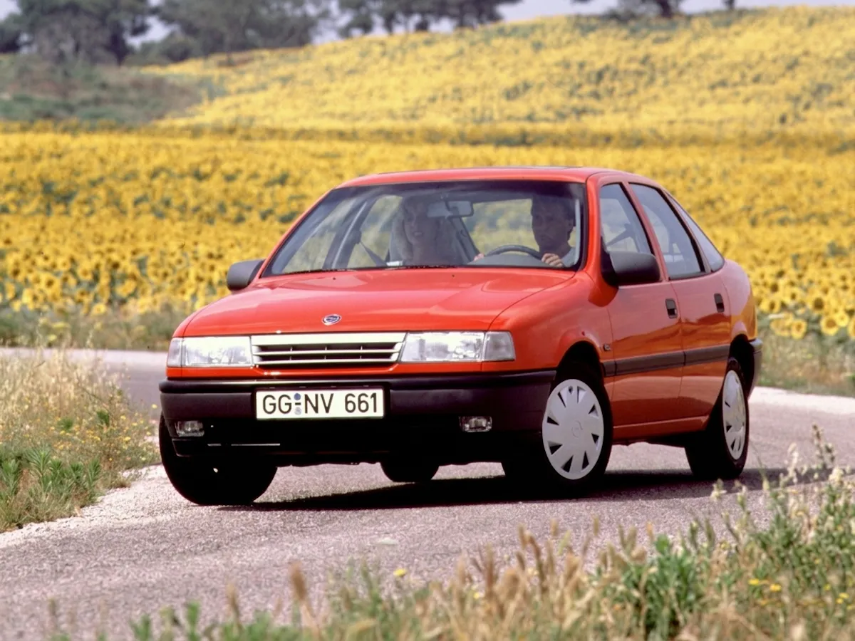 Coche del día: Opel Vectra 1.6 GL (A)