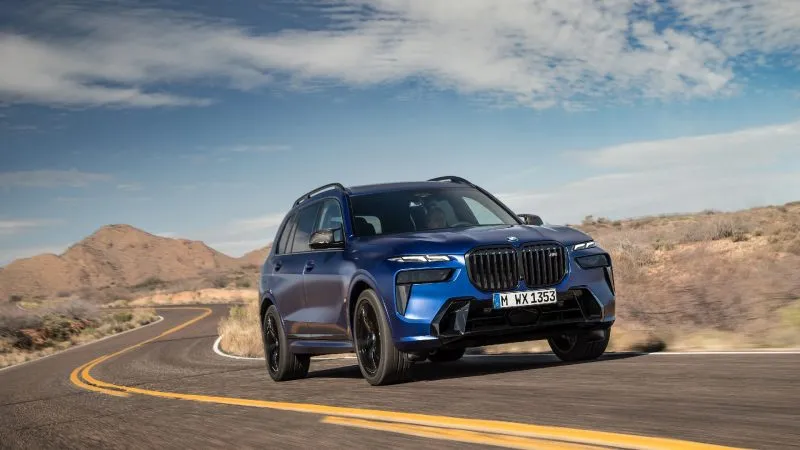 P90457428 highRes the new bmw x7 m60i