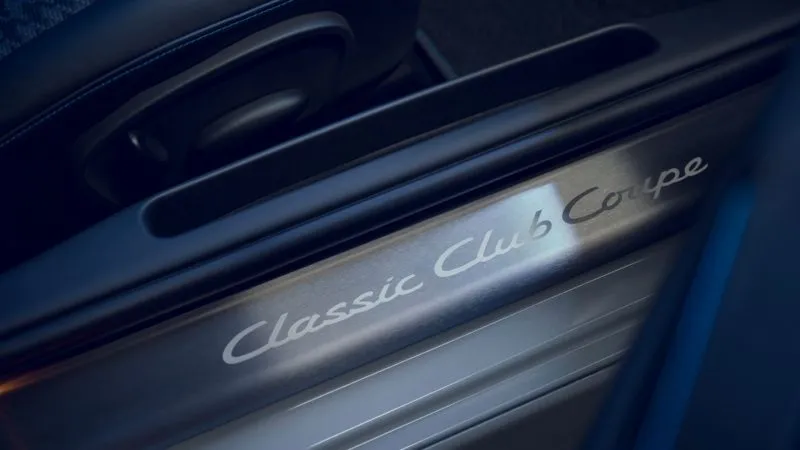 Porsche 911 Classic Club Coupe (12)