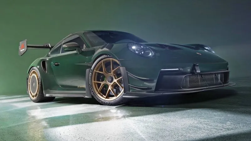 Porsche 911 GT· RS Manthey (4)