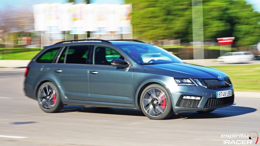 Skoda Octavia Combi RS 2019 dinamicas 1