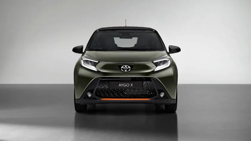 TOYOTA AYGO X (4)