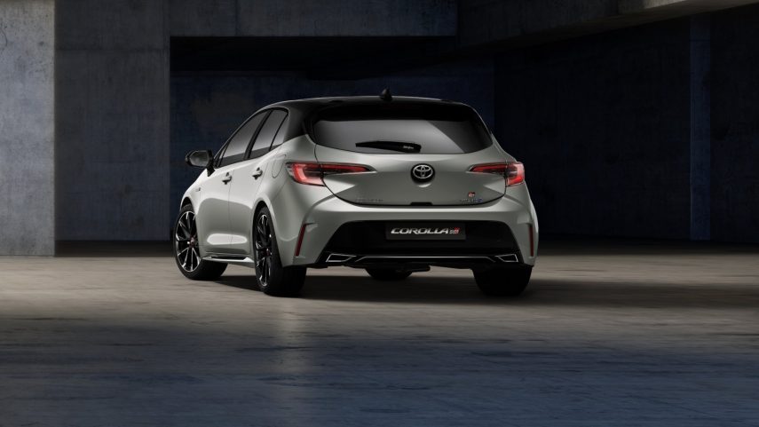 toyota corolla gr sport (2)