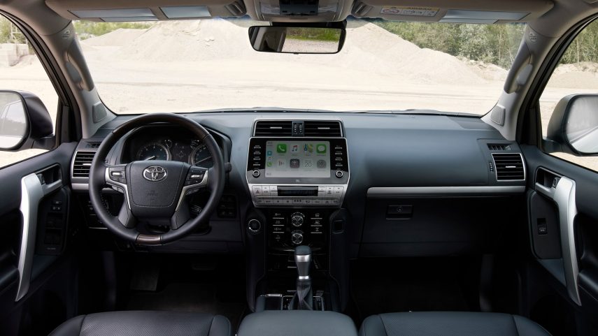 toyota land cruiser (26)