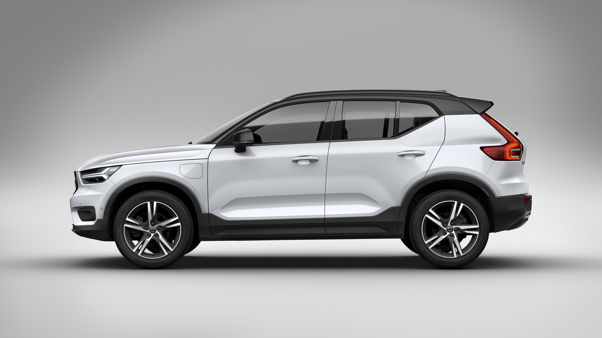 Volvo XC40 T4 Twin Recharge nueva versión híbrida enchufable de 211 CV