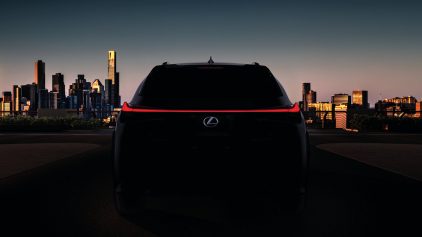 Lexus UX Teaser