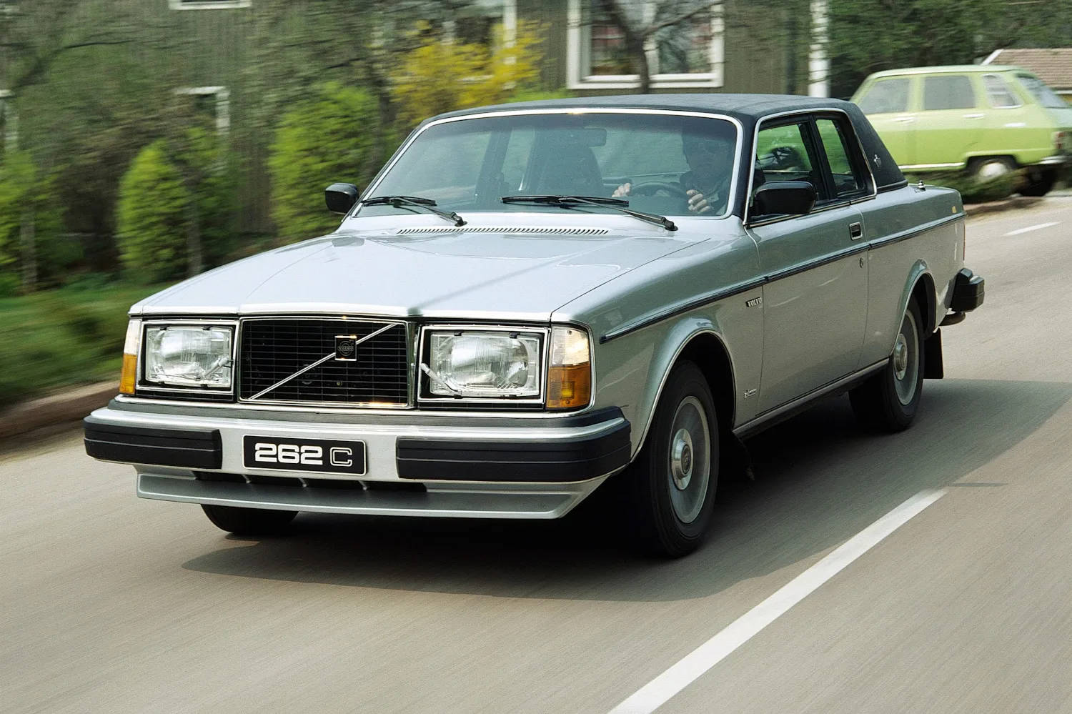 Coche del día: Volvo 262C